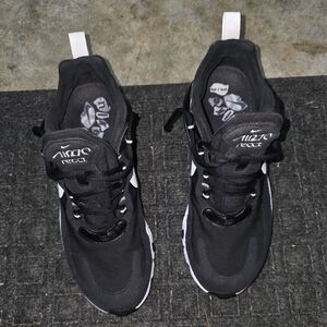 Nike Black and White Athletic Sneakers